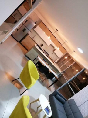 Moderno apartamento en el corazón del poblado